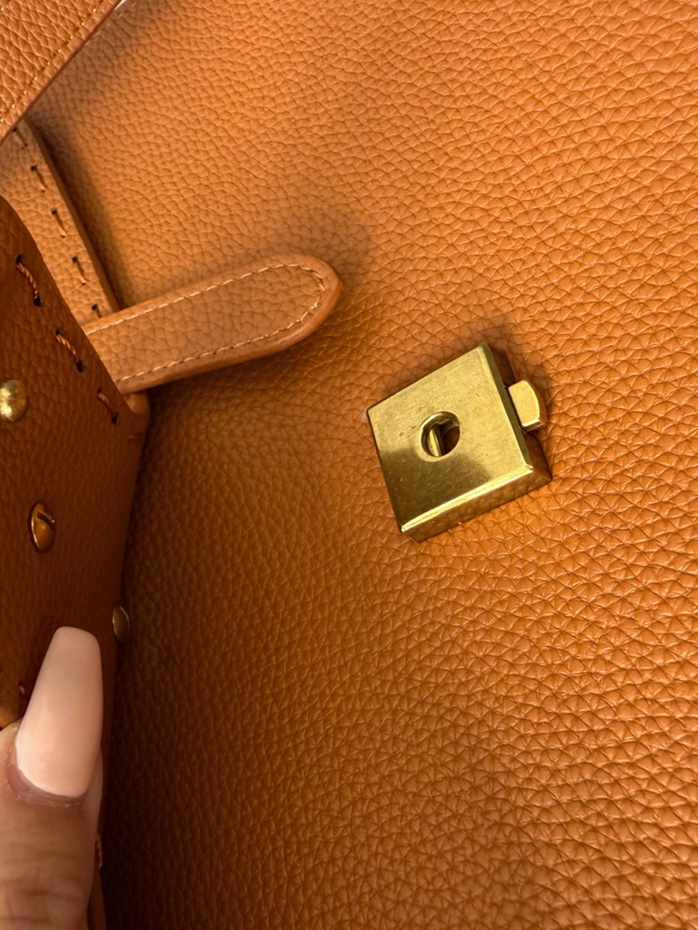 Gucci Handbag - Picture 4 of 7